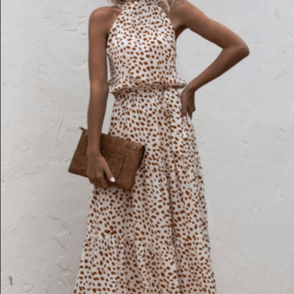 Beachsissi white and brown maxi dress size small